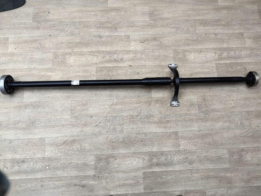 карданный вал Audi Q3 F3 (2018 - 2026), 5QF521101P - фото №1