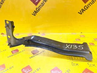 крепление ( кронштейн ) крыла Audi A5 8T [рестайлинг] 2013, 3.0 л., дизель, 8T0821136A