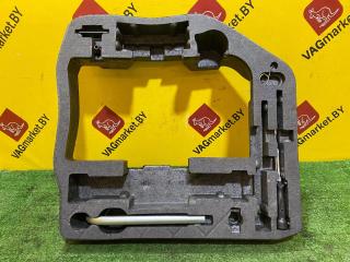 ящик под инструменты Audi A5 8T [рестайлинг] 2013, 3.0 л., дизель, 8T0012109A