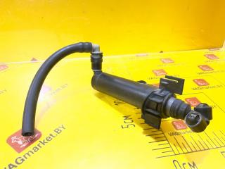 форсунка омывателя фары правая Audi A5 8T [рестайлинг] 2013, 3.0 л., дизель, 8T0955102D