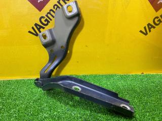 петля капота левая Volkswagen Passat B8 [рестайлинг] 2022, 2.0 л., бензин, 3G0823301