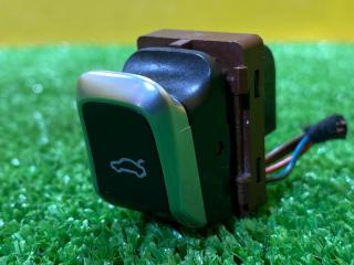 кнопка открытия багажника Audi A5 8T [рестайлинг] 2013, 3.0 л., дизель, 8K0959831B