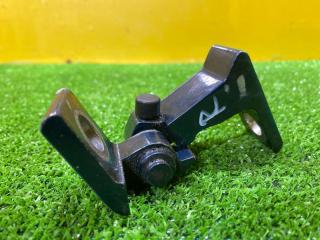 петля двери Volkswagen Passat B8 [рестайлинг] 2022, 2.0 л., бензин, 14A831402