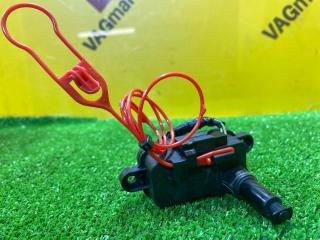 активатор замка крышки топливного бака Audi Q7 4L [рестайлинг] 2014, 4.2 л., дизель, 4L0862153D