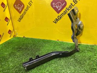 петля капота правая Audi Q3 F3 2023, 2.0 л., бензин, 83A823302