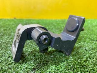 петля двери Audi Q3 F3 2023, 2.0 л., бензин, 8V0833404E