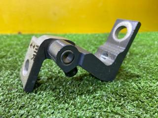 петля двери Audi Q3 F3 2023, 2.0 л., бензин, 8W0833404A