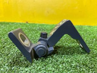 петля двери Audi Q3 F3 2023, 2.0 л., бензин, 8W0833404A