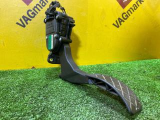 педаль Volkswagen Amarok 1 поколение 2H 2012, 2.0 л., дизель, 6Q1721503M