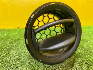 дефлектор обдува салона Volkswagen Amarok 1 поколение 2H 2012, 2.0 л., дизель, 2H0819703E, 2H0819703F