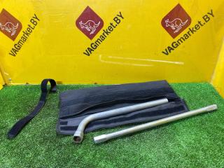 ящик под инструменты / набор инструментов Volkswagen Amarok 1 поколение 2H 2012, 2.0 л., дизель