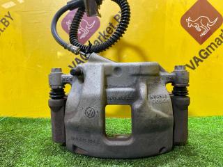 суппорт передний правый Volkswagen Amarok 1 поколение 2H 2012, 2.0 л., дизель, 2H0615124A