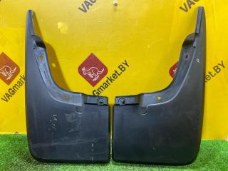 брызговик Volkswagen Amarok 1 поколение 2H 2012, 2.0 л., дизель, 2H0821809F, 2H0821810F