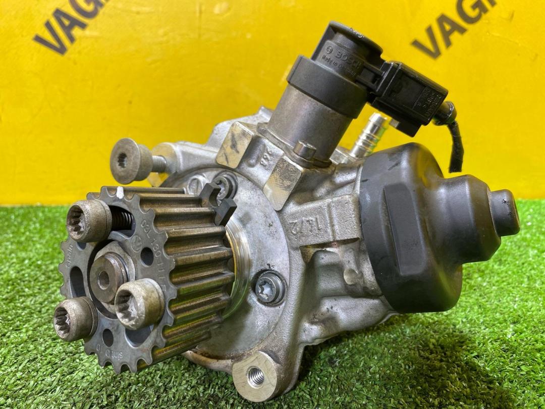 ТНВД Volkswagen Amarok 1 поколение 2H 2012, 2.0 л., дизель, 03L130755A - фото №1