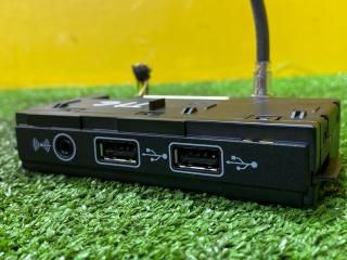 разъем AUX / USB Volkswagen Tiguan 2 поколение 2020, 2.0 л., бензин, 5QF035726